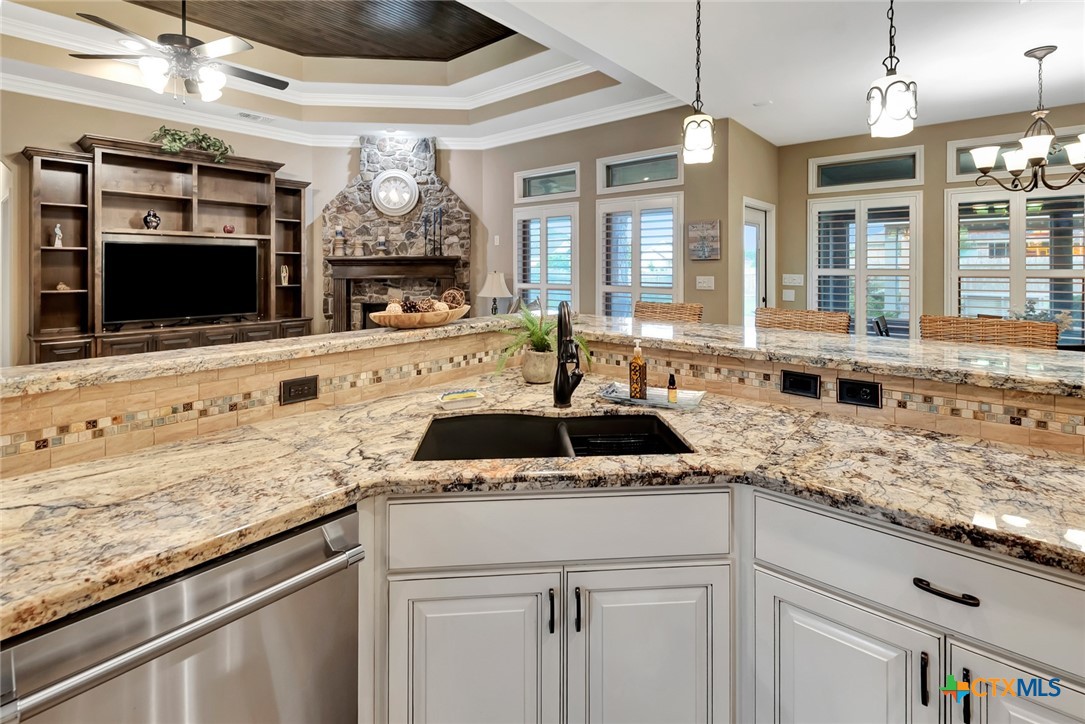 201 Pebble Brook
