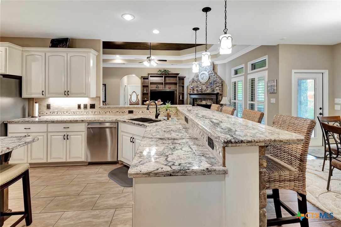 201 Pebble Brook