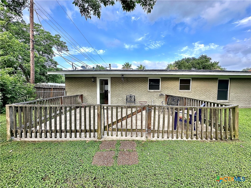 3303 Avon Drive
