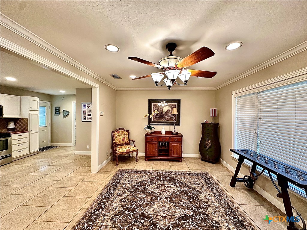 3303 Avon Drive