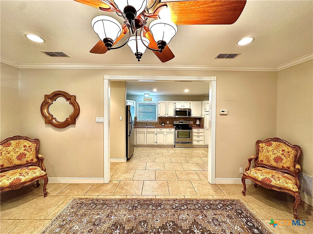 3303 Avon Drive