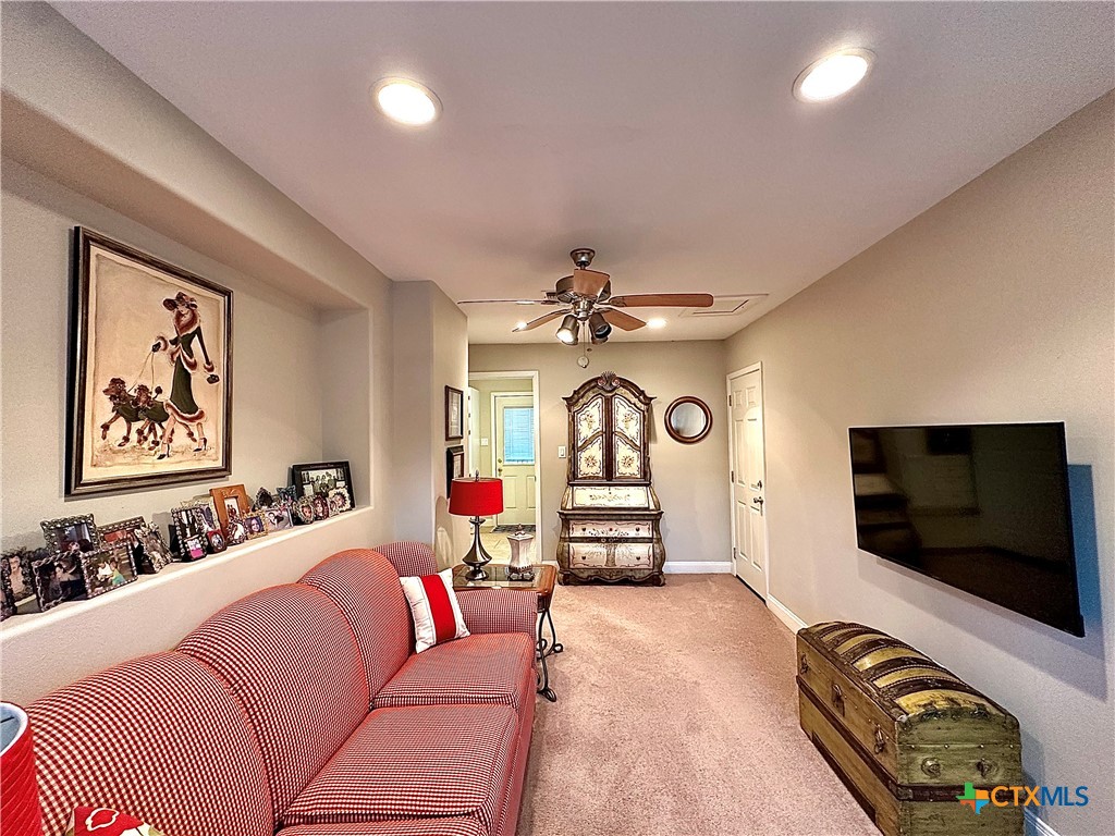 3303 Avon Drive