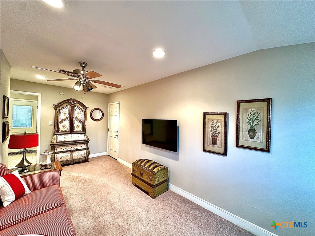 3303 Avon Drive