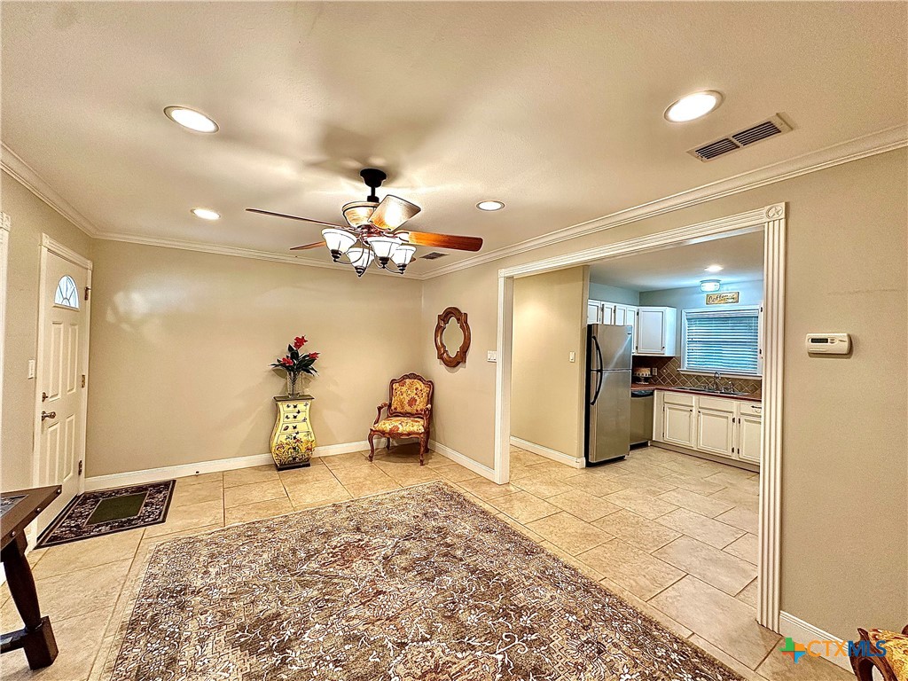 3303 Avon Drive