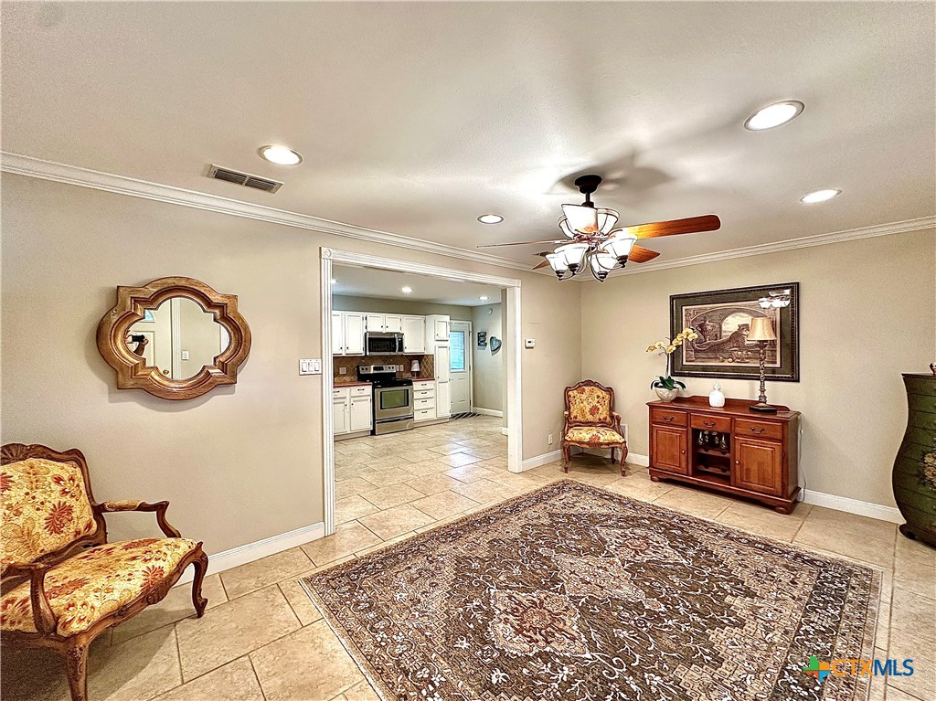 3303 Avon Drive