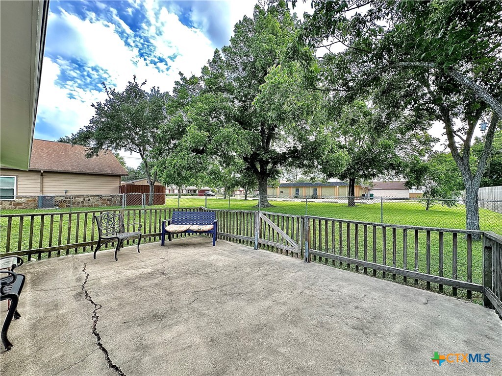 3303 Avon Drive