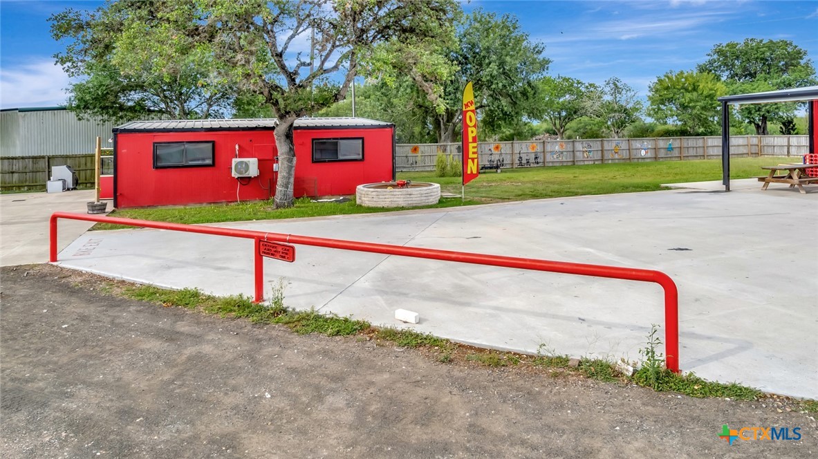 23404 Zac Lentz Parkway