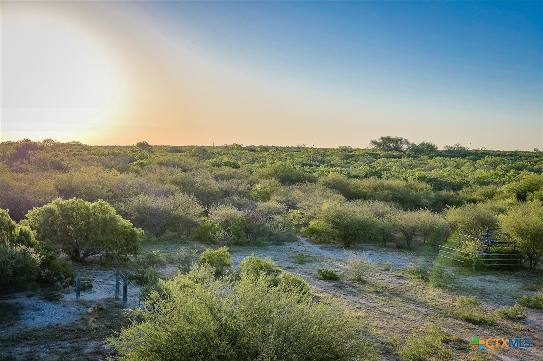 000 County Line Rd # 120