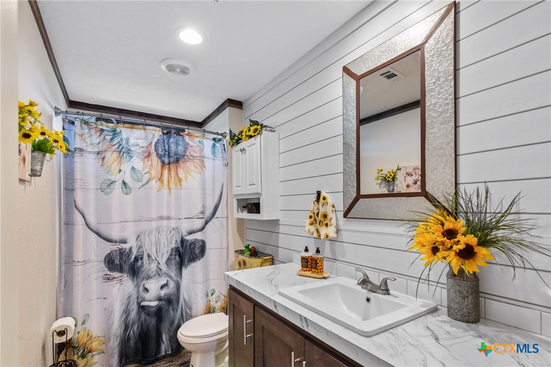 6072 County Road 122