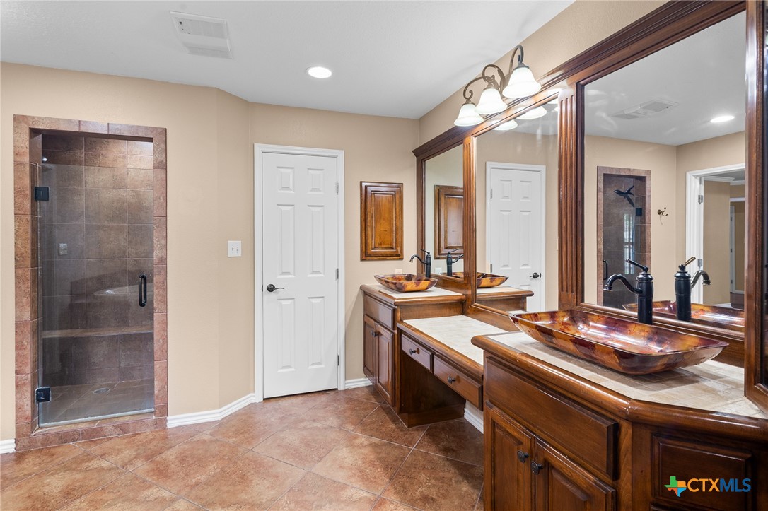 308 Woodway Drive