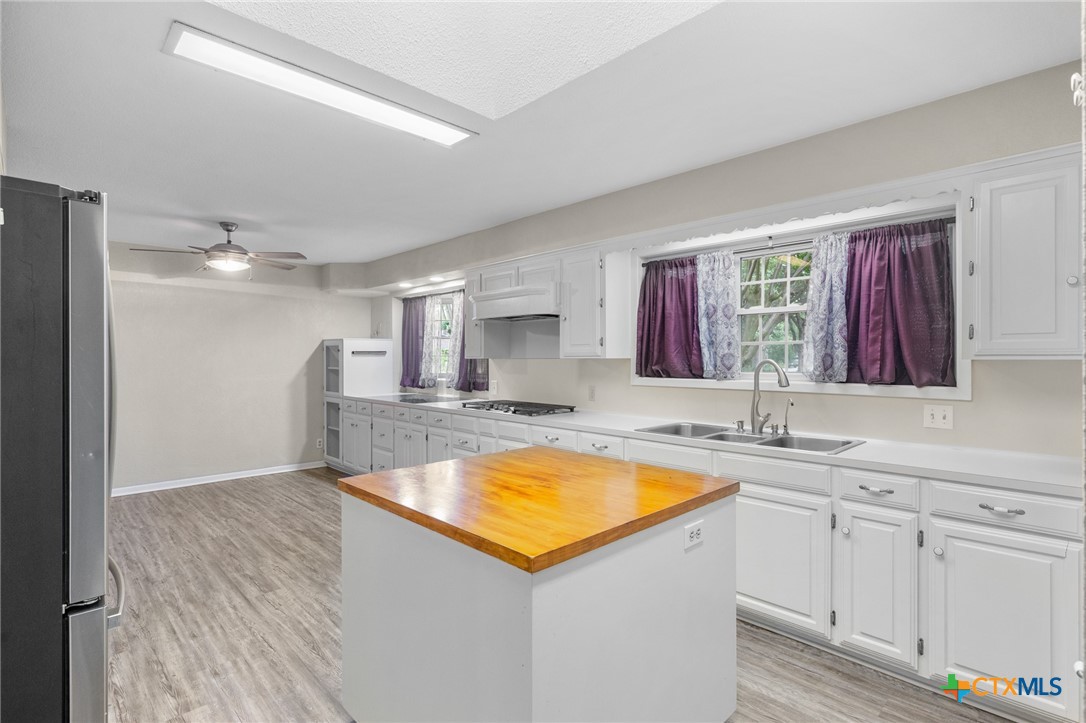 308 Woodway Drive