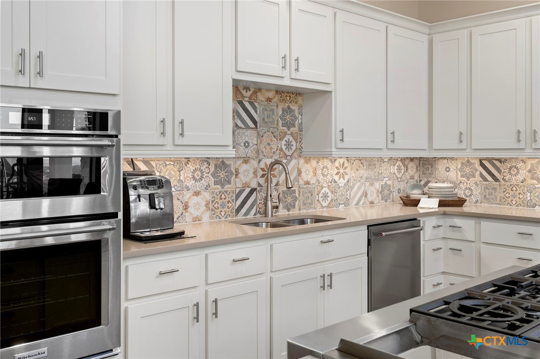 118 N Sheridan Dr Drive