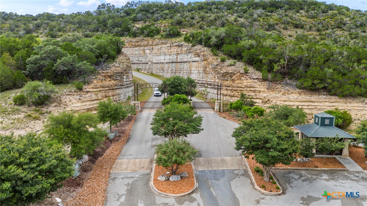 118 N Sheridan Dr Drive