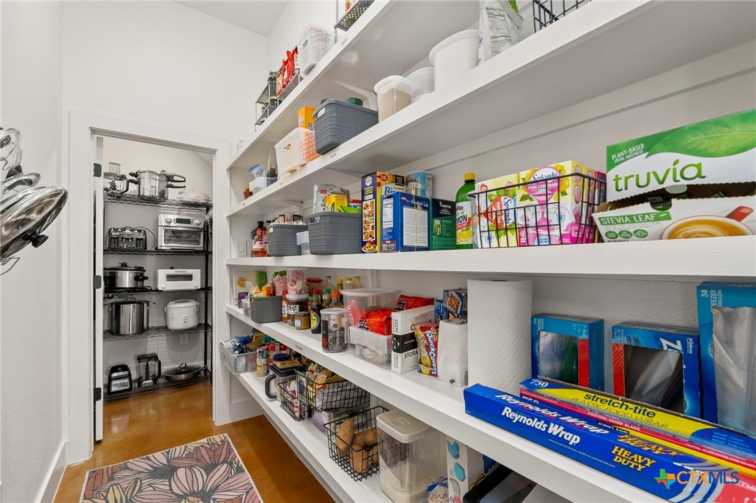 118 N Sheridan Dr Drive