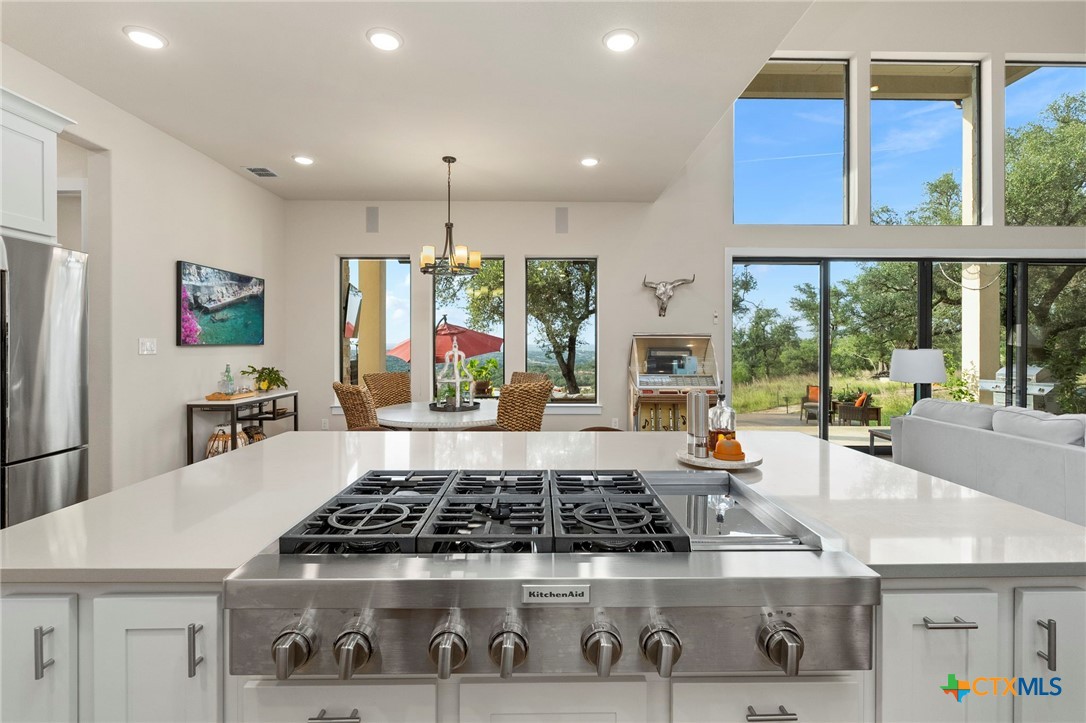 118 N Sheridan Dr Drive