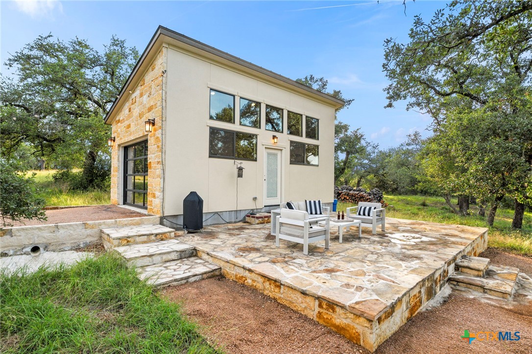 118 N Sheridan Dr Drive