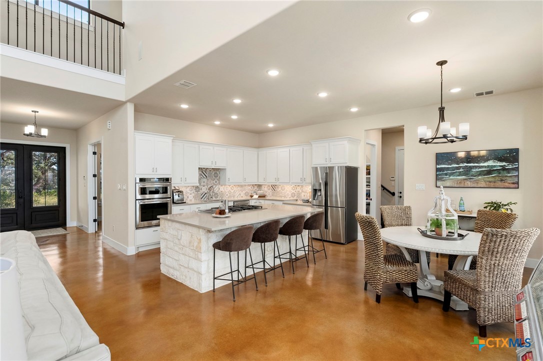 118 N Sheridan Dr Drive