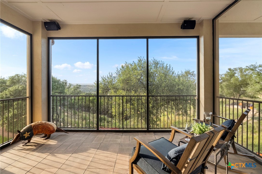 118 N Sheridan Dr Drive