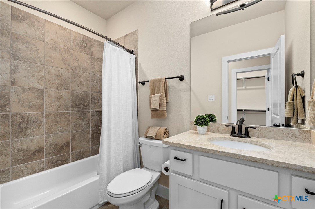 118 N Sheridan Dr Drive