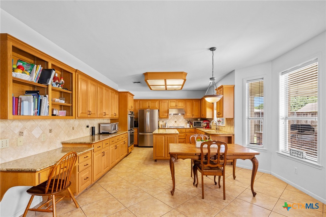 204 Edgewater