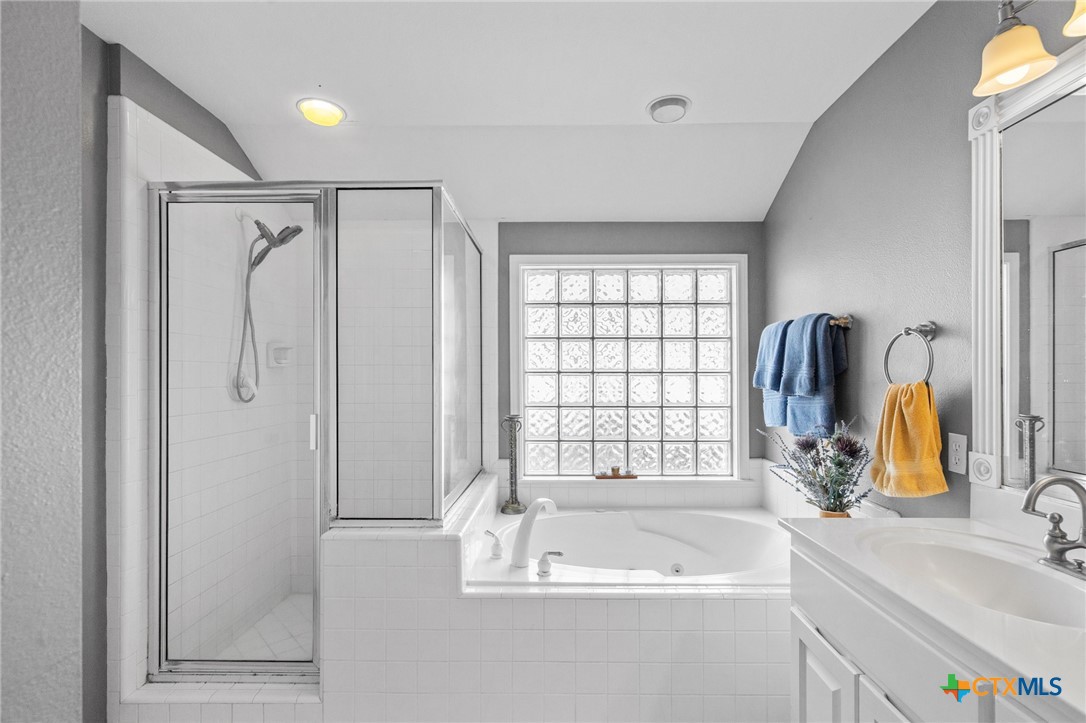 204 Edgewater