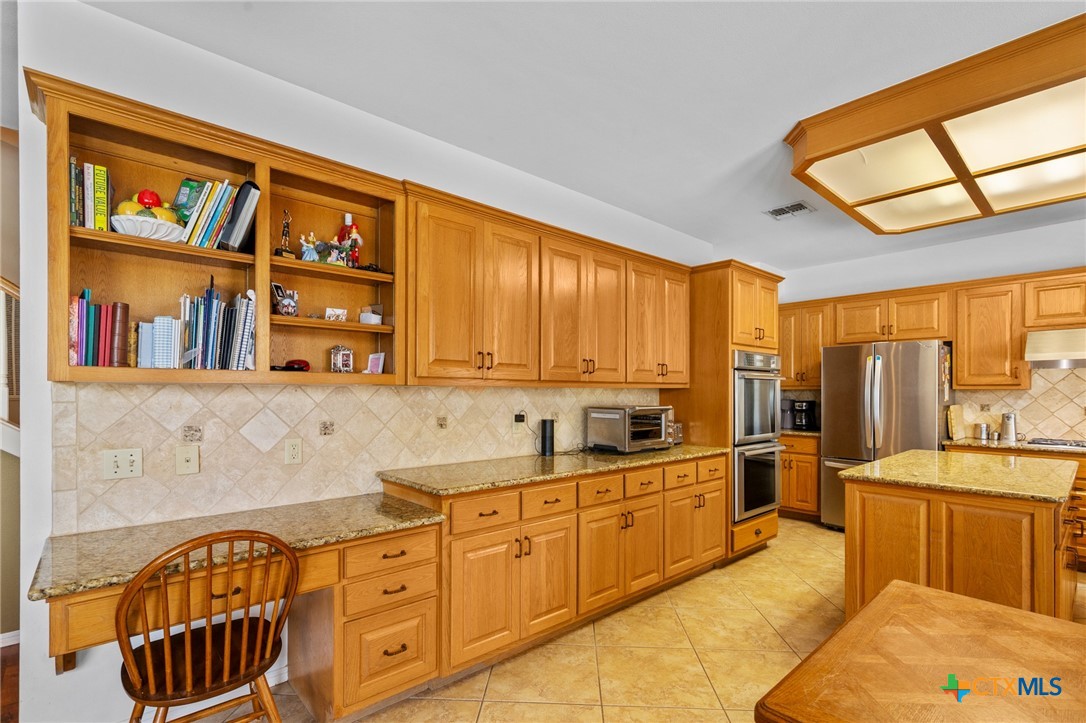 204 Edgewater