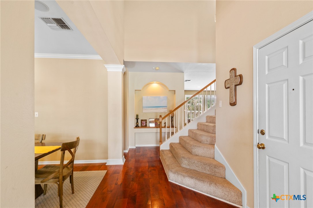 204 Edgewater
