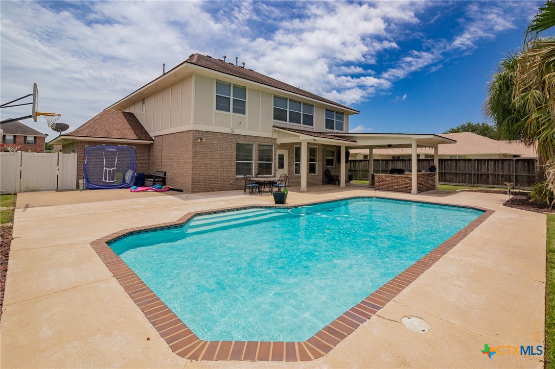 204 Edgewater