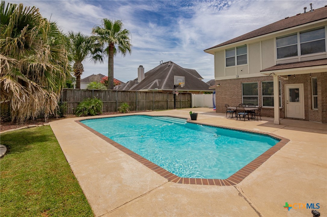 204 Edgewater