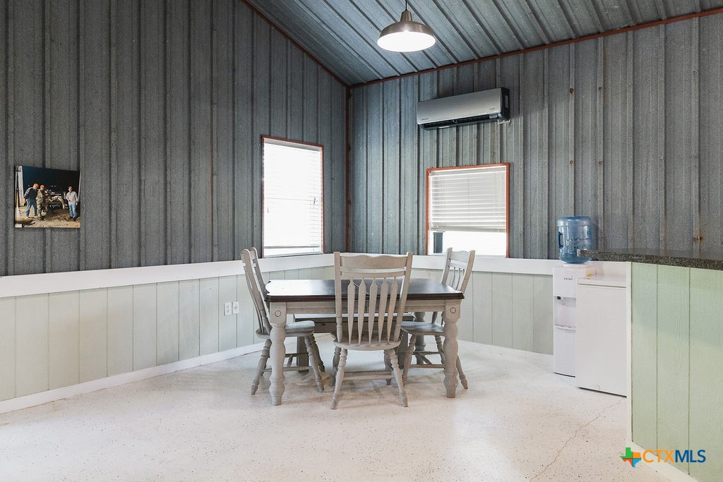 297 Moritz Road