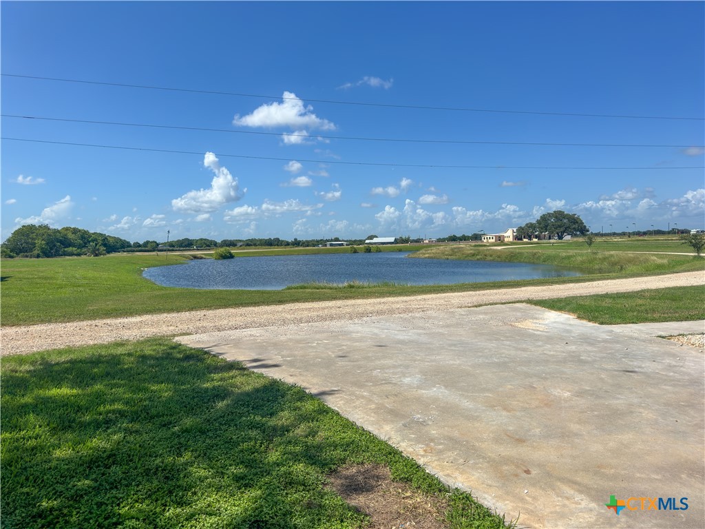 285 Private Road 3190