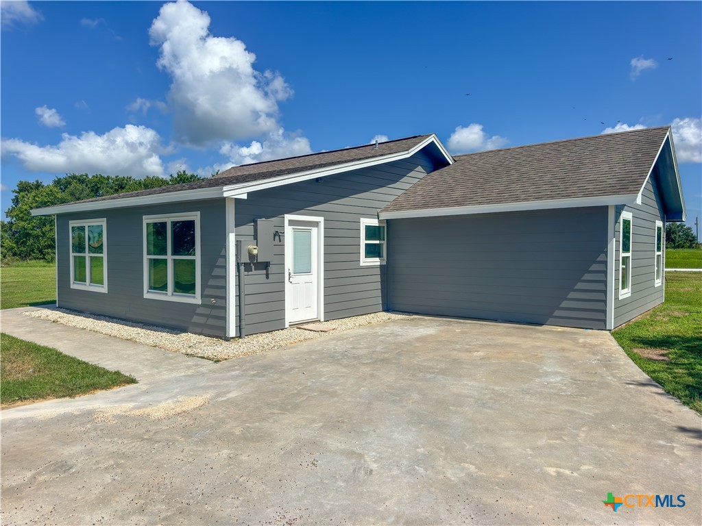 285 Private Road 3190