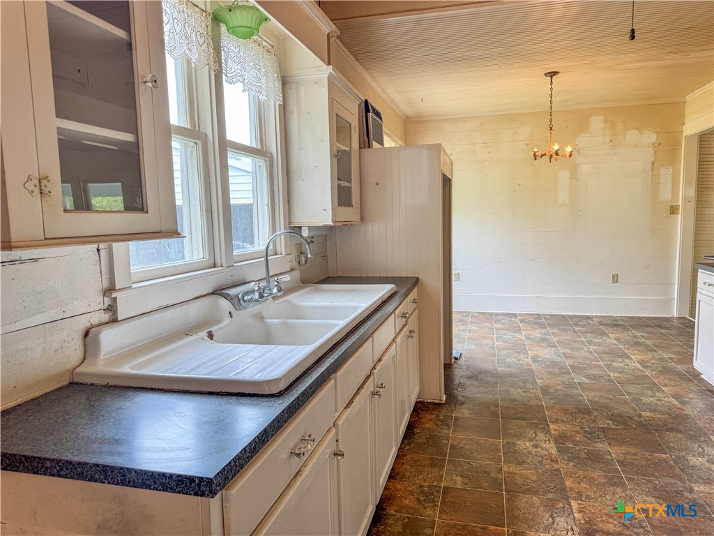 147 Austwell Road