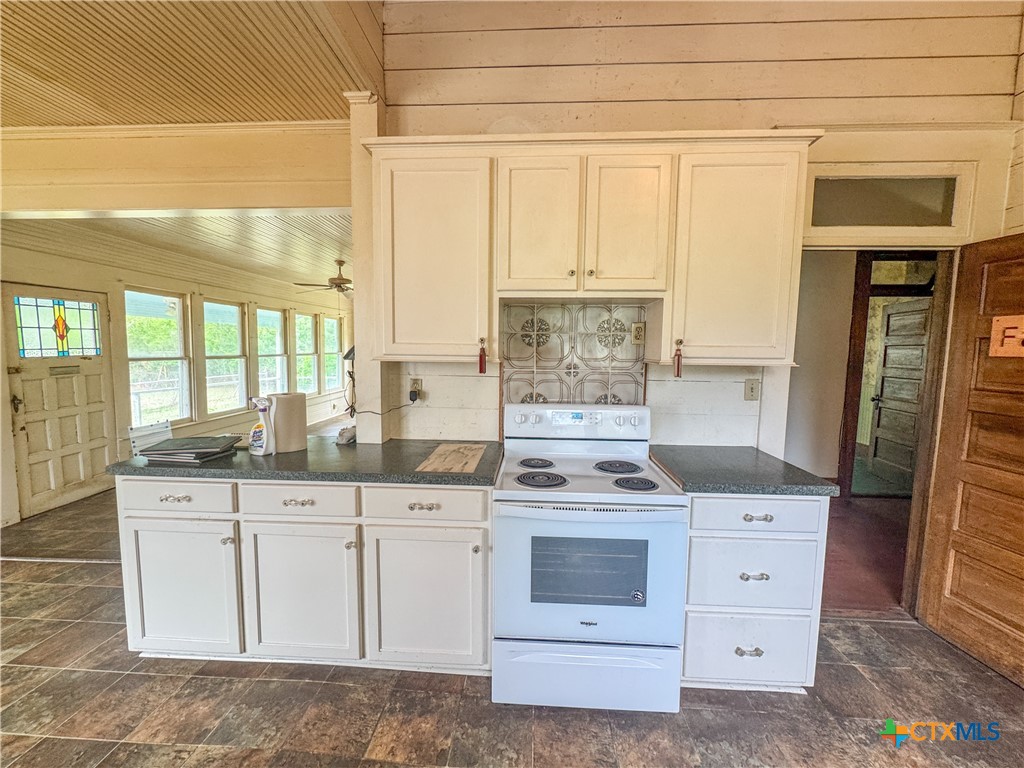 147 Austwell Road
