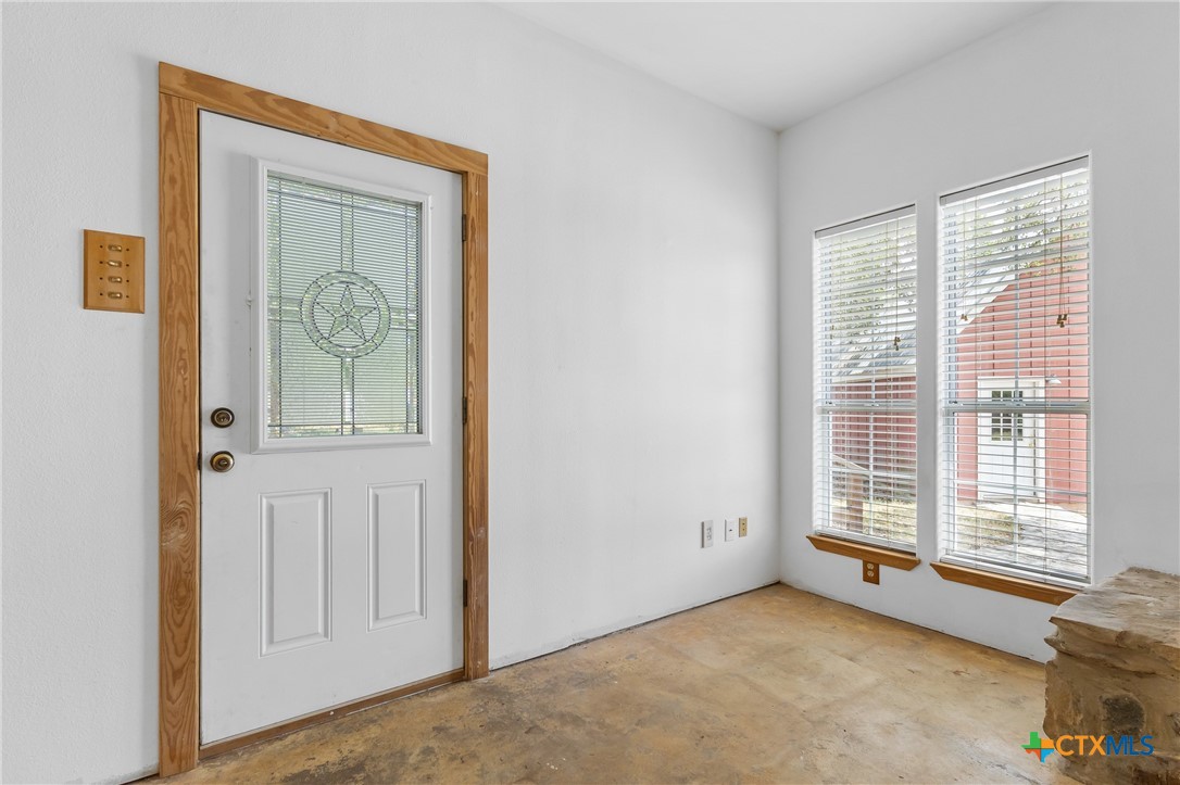 700 Camino De Rancho