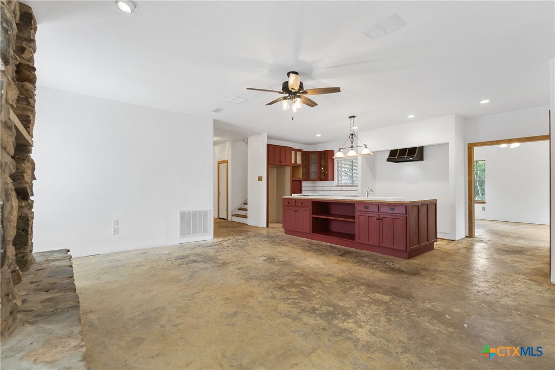 700 Camino De Rancho