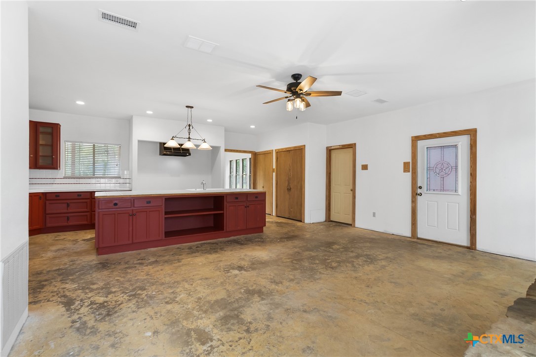 700 Camino De Rancho