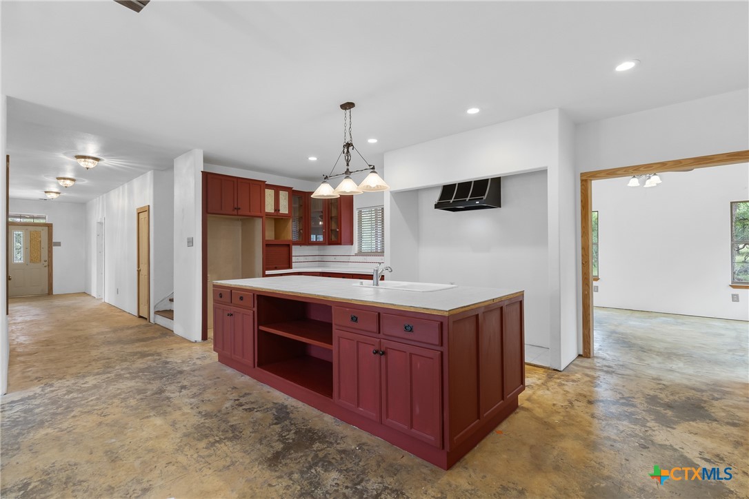 700 Camino De Rancho