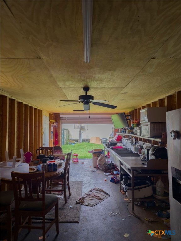 36 Old River Road N