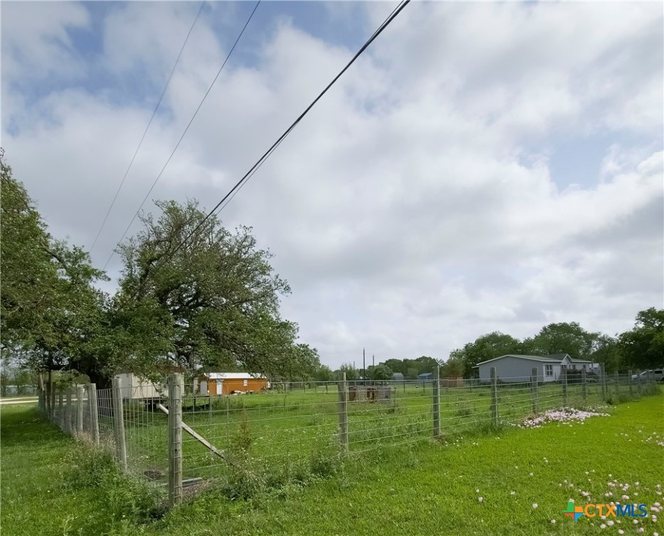 36 Old River Road N