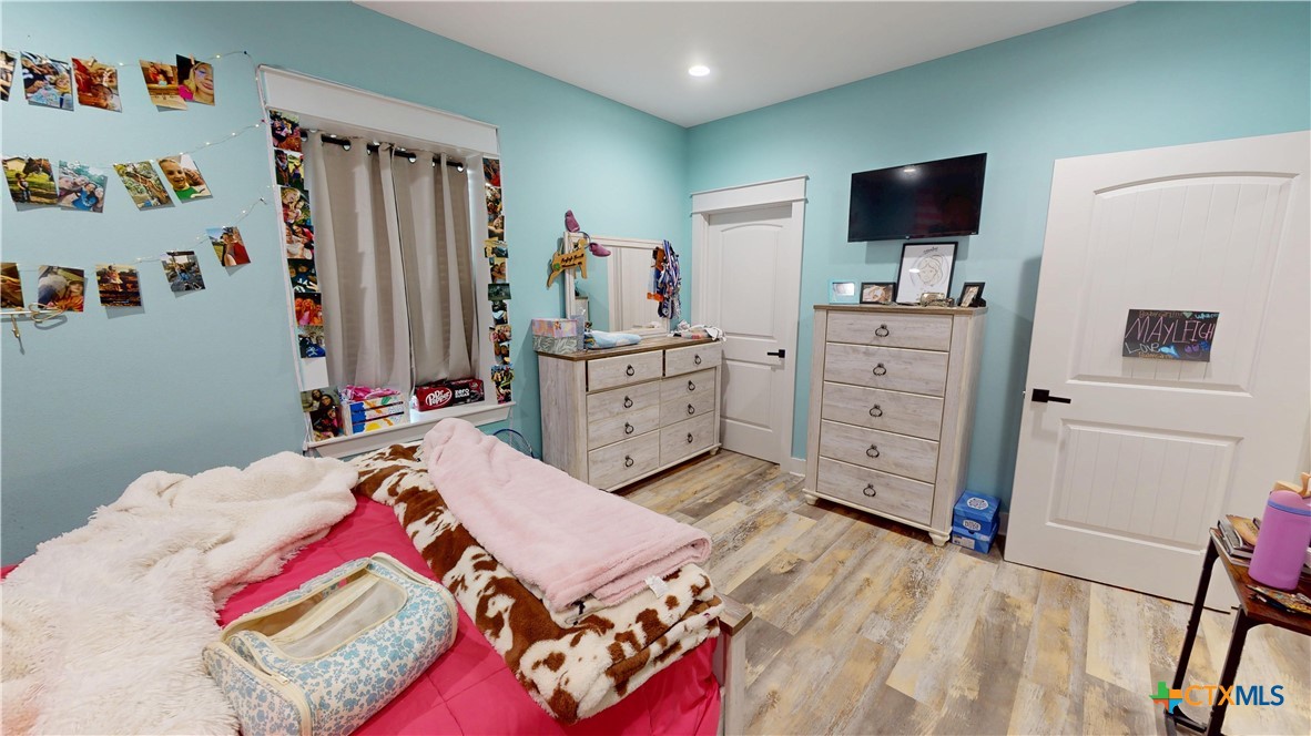 206 Deer Trail Lane