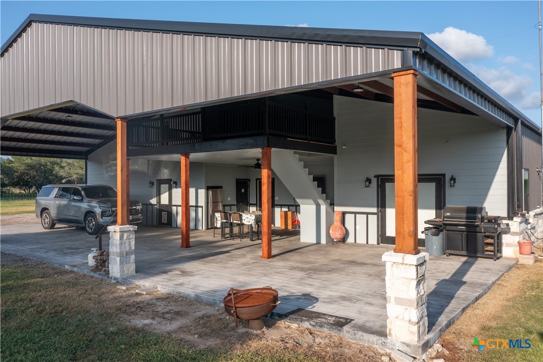 206 Deer Trail Lane