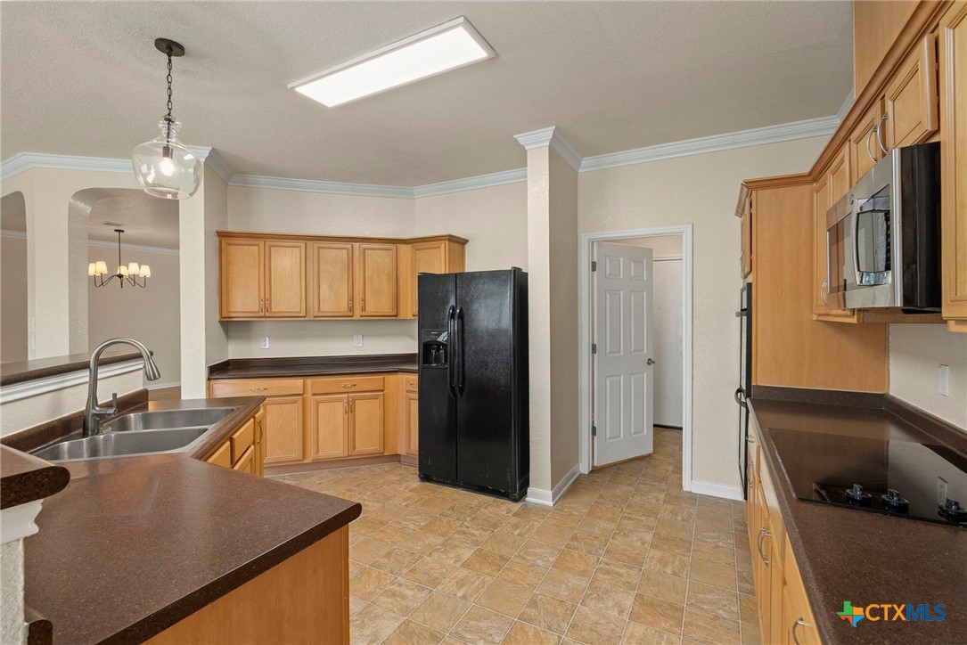 213 Springtree Parkway