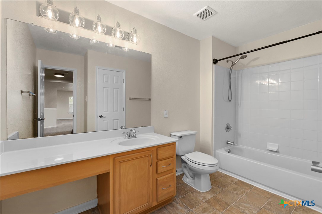 213 Springtree Parkway