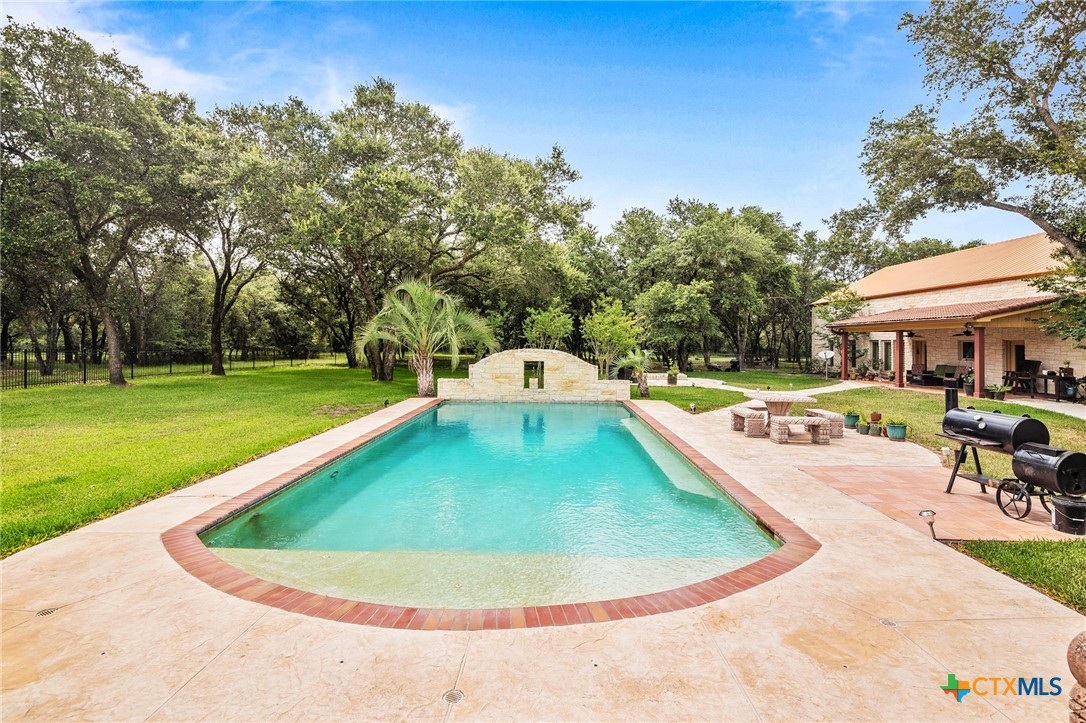 166 Post Oak Bend