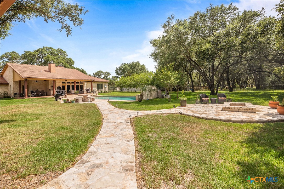 166 Post Oak Bend