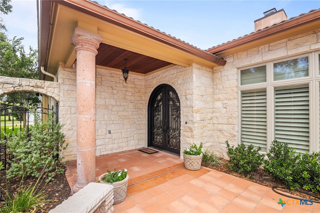 166 Post Oak Bend