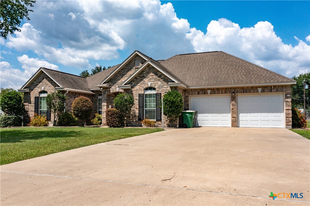 604 Clay Drive
