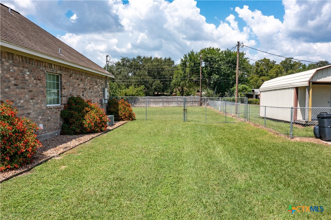 604 Clay Drive