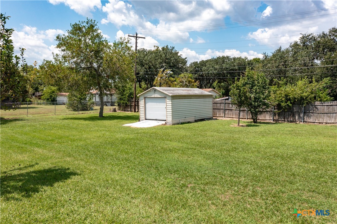 604 Clay Drive